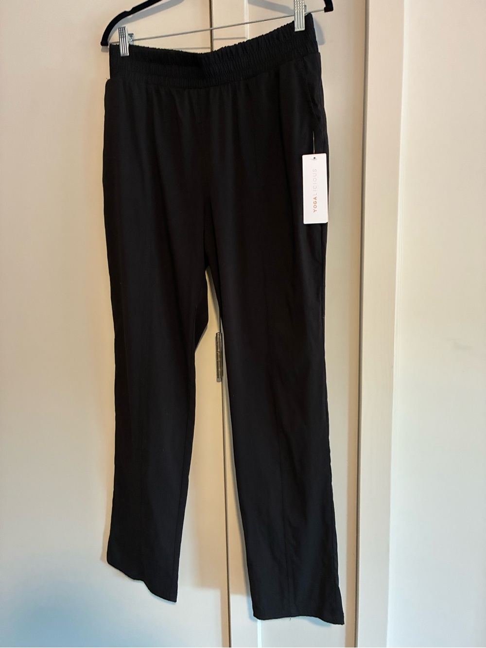 Yogalicious Black Trekki Modern Day Pull-On Straight Leg Pants